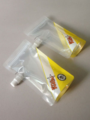 ถุงลามิเนท Spouted บรรจุภัณฑ์ถุงโพลีสำหรับนมถั่วเหลือง Stand Up Spout Pouch